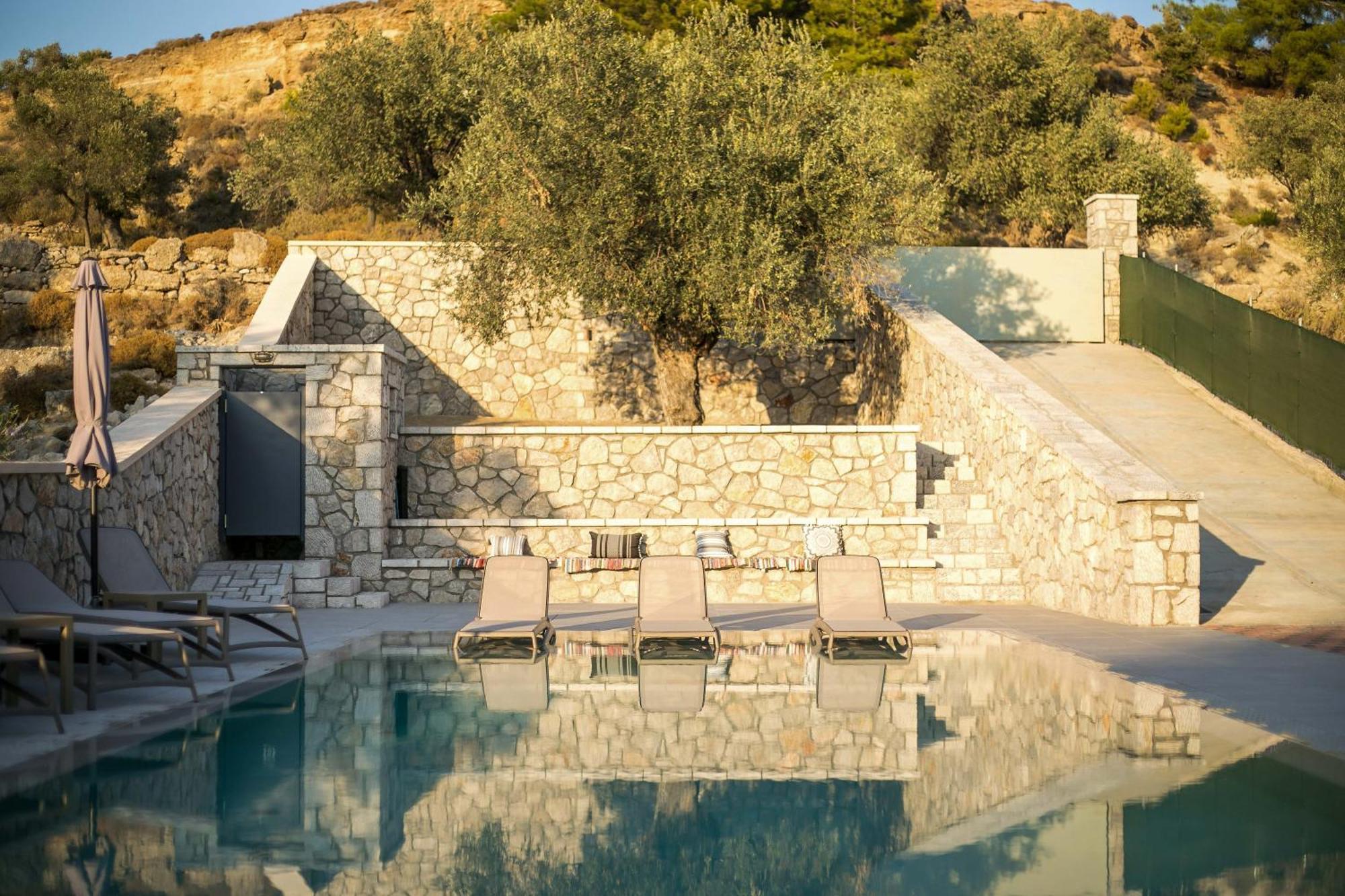 Charaki Dream Villas Екстериор снимка